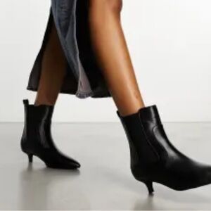 ASOS RAID Wide Fit Cedar kitten heeled ankle boot in black